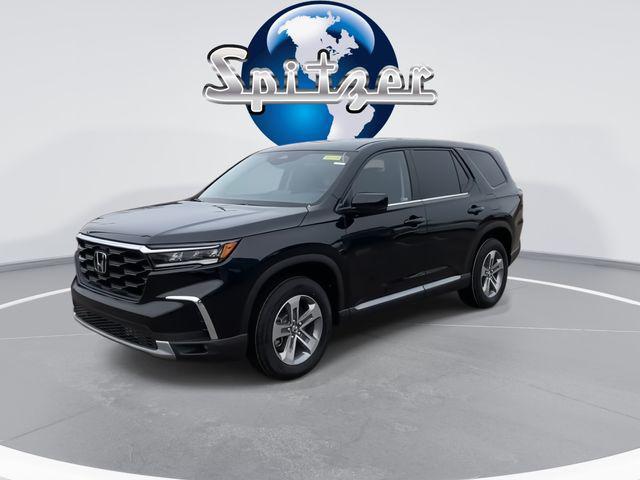 new 2025 Honda Pilot car, priced at $44,915