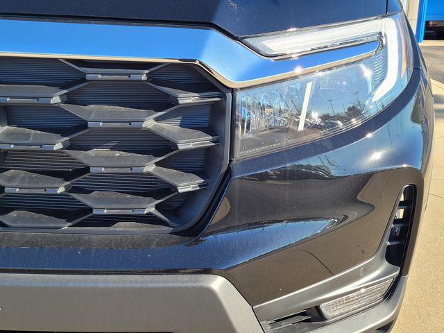 used 2023 Honda Passport car, priced at $31,699