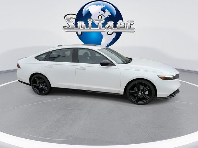 new 2026 Honda Accord Hybrid car, priced at $35,376