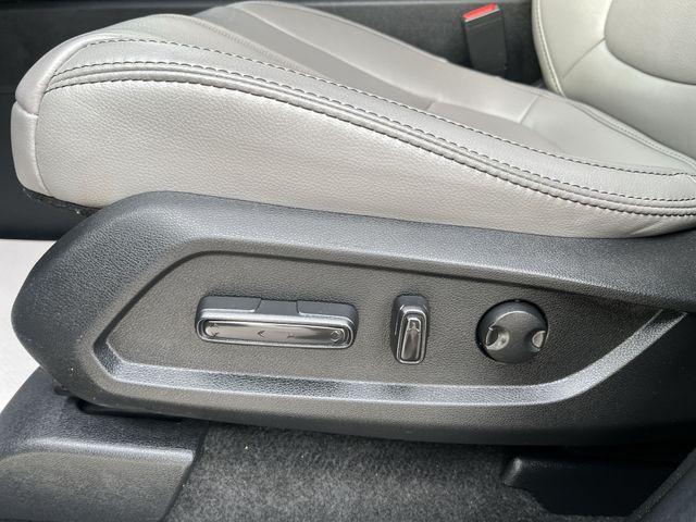 used 2025 Honda Pilot car, priced at $41,166