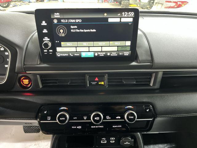 used 2025 Honda Pilot car, priced at $45,212