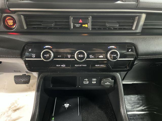 used 2025 Honda Pilot car, priced at $45,212