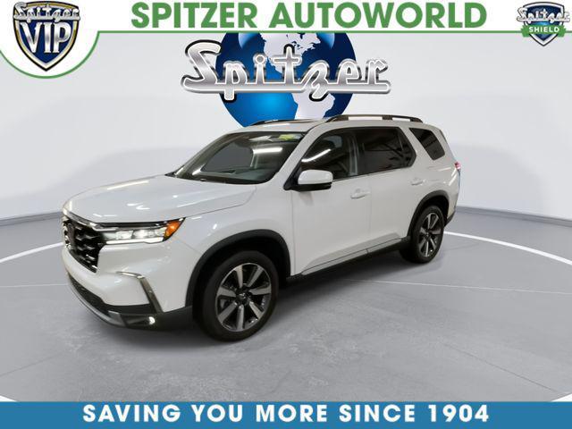 used 2025 Honda Pilot car, priced at $45,212