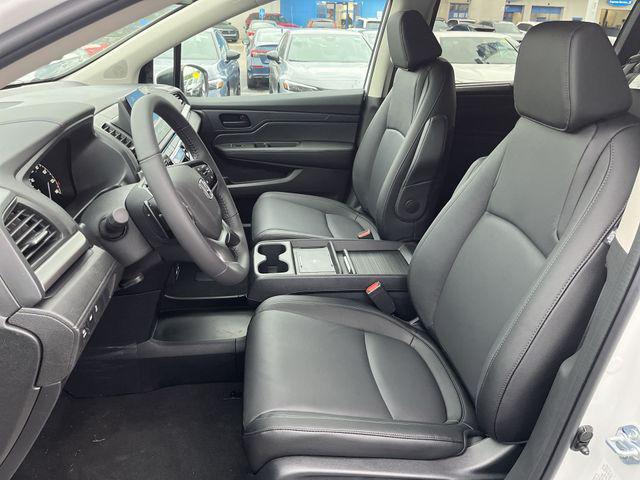 new 2026 Honda Odyssey car, priced at $42,164