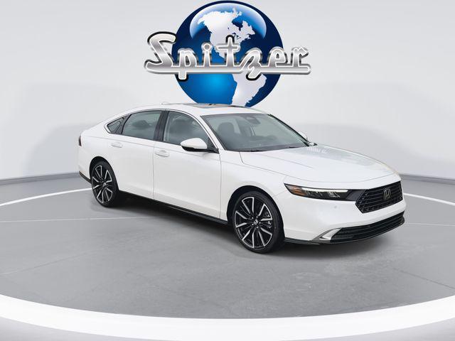new 2025 Honda Accord Hybrid car, priced at $38,197