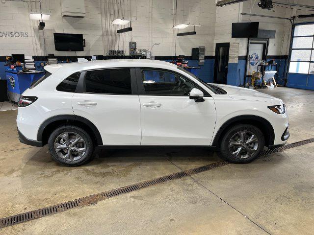 new 2027 Honda HR-V car, priced at $29,351
