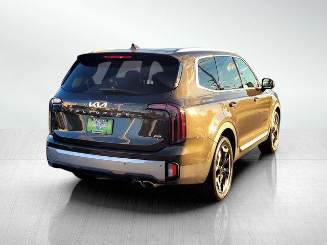 used 2023 Kia Telluride car, priced at $34,330