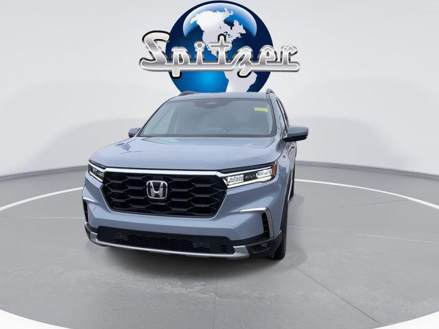 new 2025 Honda Pilot car, priced at $49,266