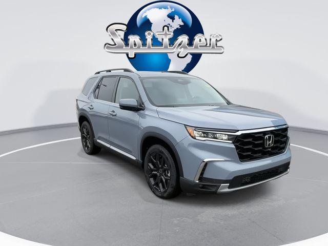 new 2025 Honda Pilot car, priced at $49,266