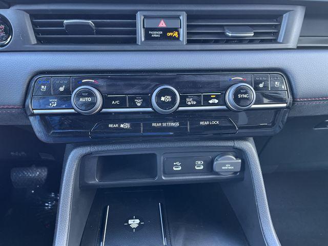 new 2026 Honda Pilot car, priced at $52,643