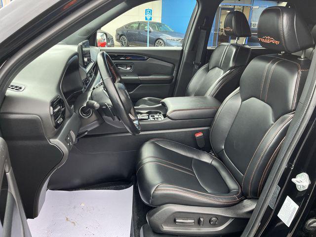 used 2025 Honda Pilot car, priced at $45,513