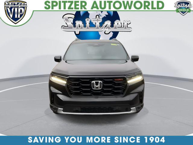 used 2025 Honda Pilot car, priced at $45,513