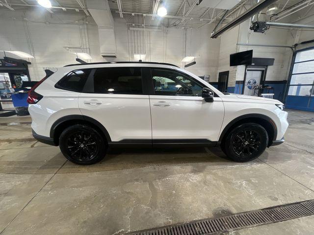 new 2026 Honda CR-V Hybrid car, priced at $40,115