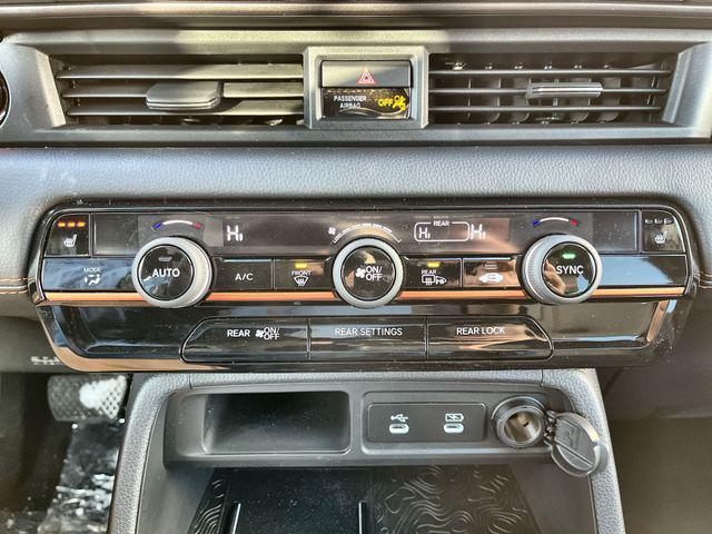 new 2026 Honda Pilot car, priced at $49,667