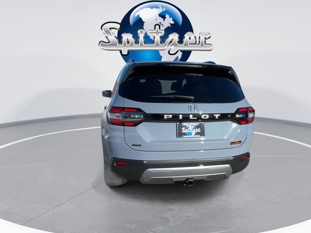 new 2026 Honda Pilot car, priced at $49,667