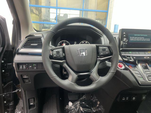 new 2026 Honda Odyssey car, priced at $46,433