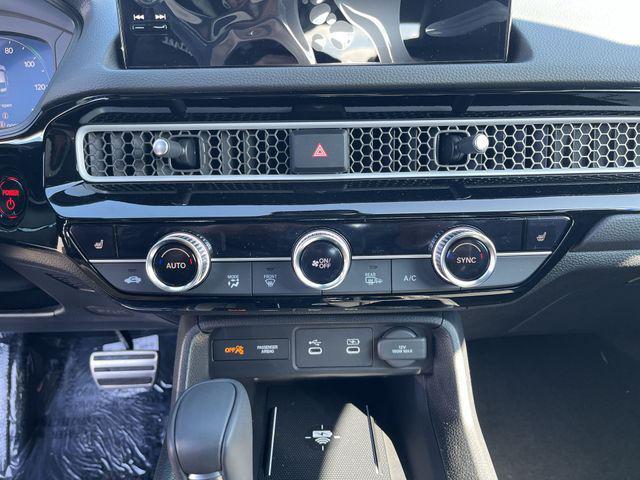 new 2026 Honda Civic Hybrid car, priced at $32,115