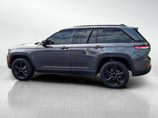 used 2022 Jeep Grand Cherokee car, priced at $25,200