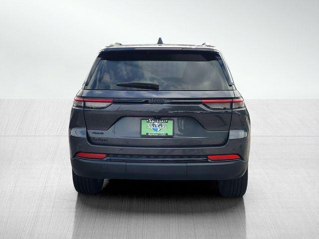 used 2022 Jeep Grand Cherokee car, priced at $25,200