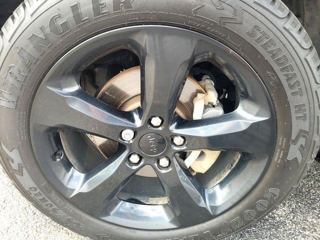 used 2022 Jeep Grand Cherokee car, priced at $25,200