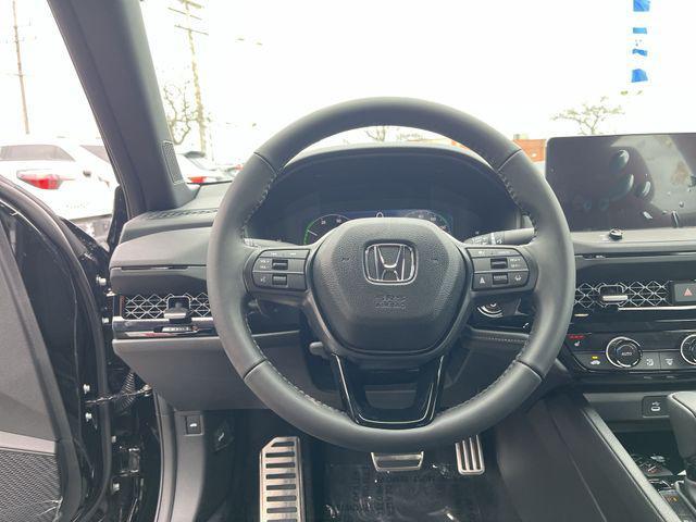 new 2026 Honda Accord Hybrid car, priced at $33,502