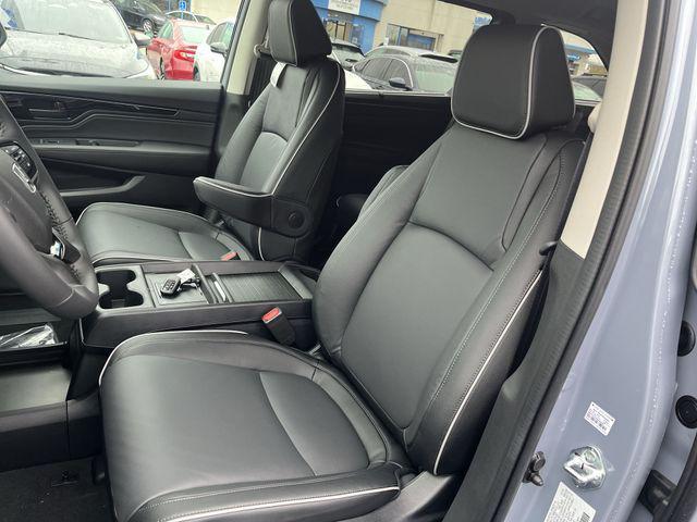 new 2026 Honda Odyssey car, priced at $46,860