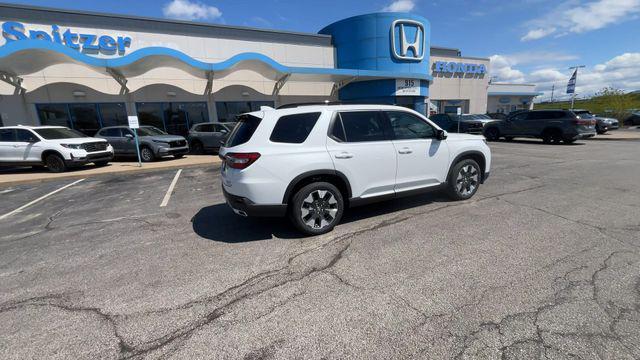 new 2026 Honda Pilot car, priced at $49,182