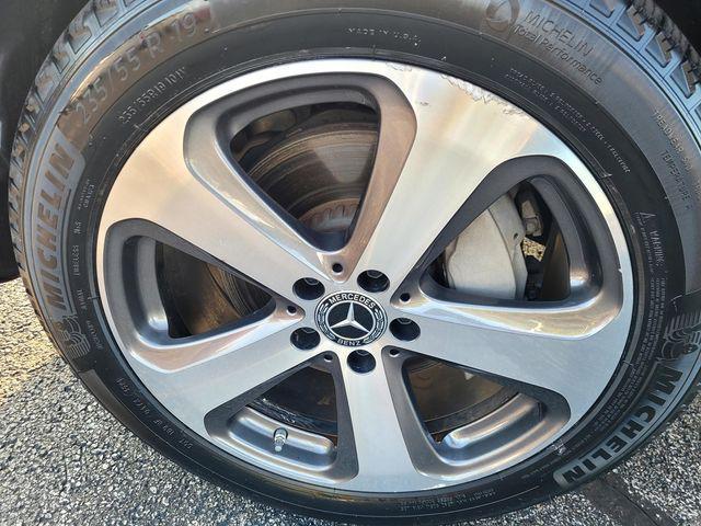 used 2022 Mercedes-Benz GLC 300 car, priced at $26,485