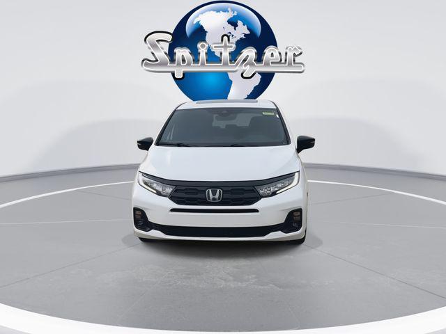 new 2026 Honda Odyssey car, priced at $43,974
