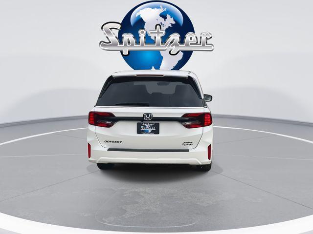 new 2026 Honda Odyssey car, priced at $43,974