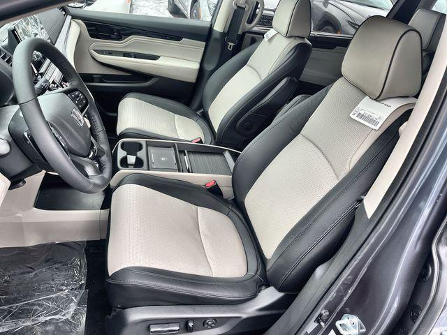 new 2026 Honda Odyssey car, priced at $50,911