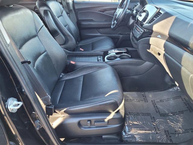 used 2022 Honda Pilot car, priced at $31,917