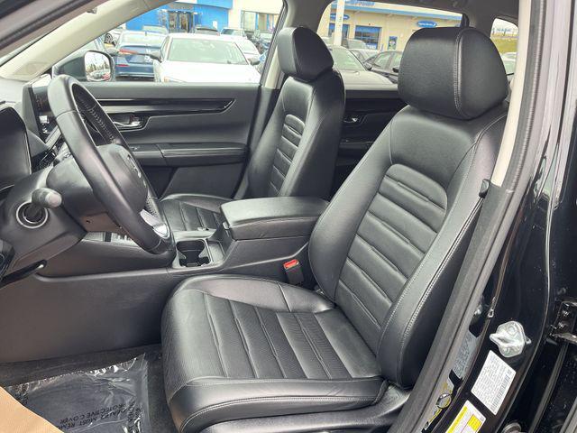 used 2025 Honda CR-V car, priced at $35,000