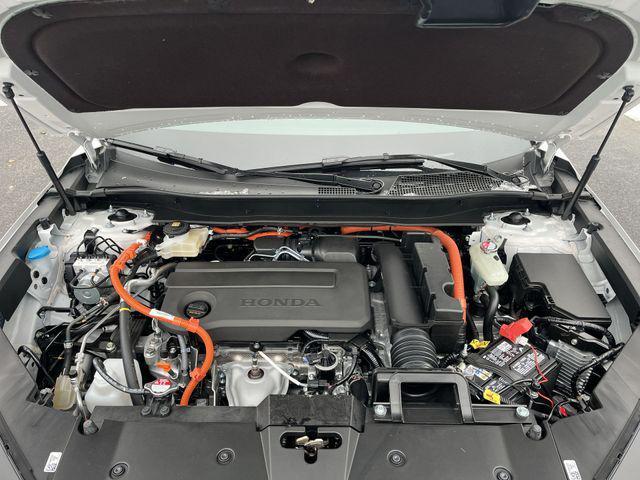 new 2026 Honda CR-V Hybrid car, priced at $40,015