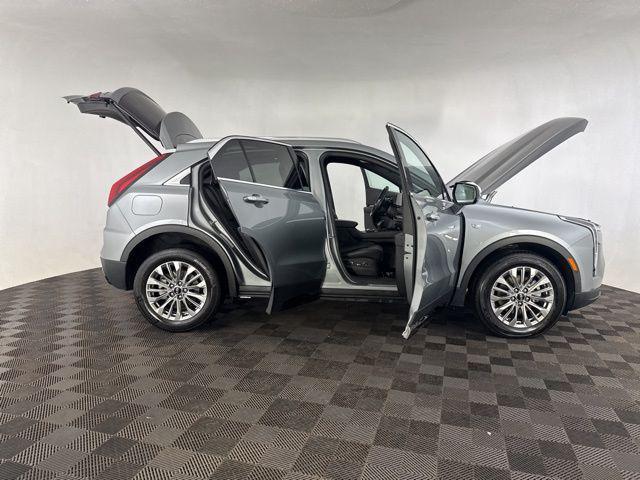 used 2024 Cadillac XT4 car, priced at $24,599