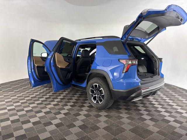 used 2025 Chevrolet Equinox car, priced at $31,999