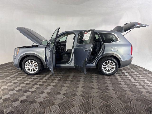 used 2020 Kia Telluride car, priced at $13,899