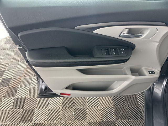used 2017 Honda Pilot car, priced at $14,599