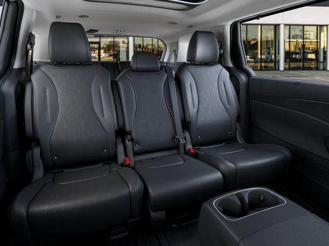 new 2026 Kia Carnival car, priced at $45,672