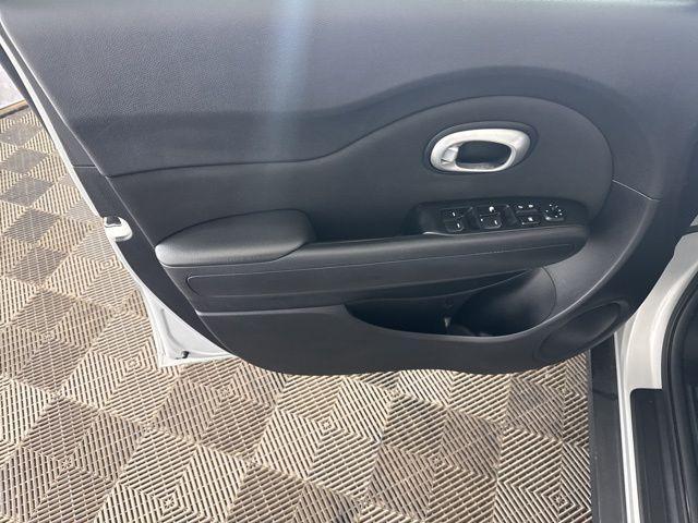 used 2015 Kia Soul car, priced at $10,299