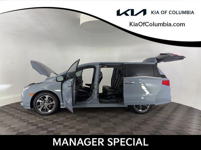 used 2023 Honda Odyssey car, priced at $32,999