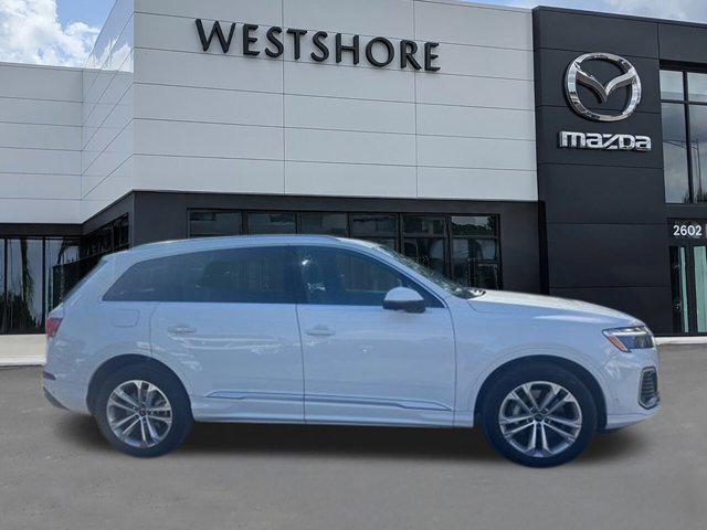 used 2025 Audi Q7 car, priced at $43,494