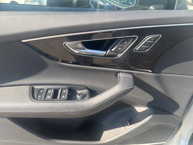 used 2025 Audi Q7 car, priced at $43,494