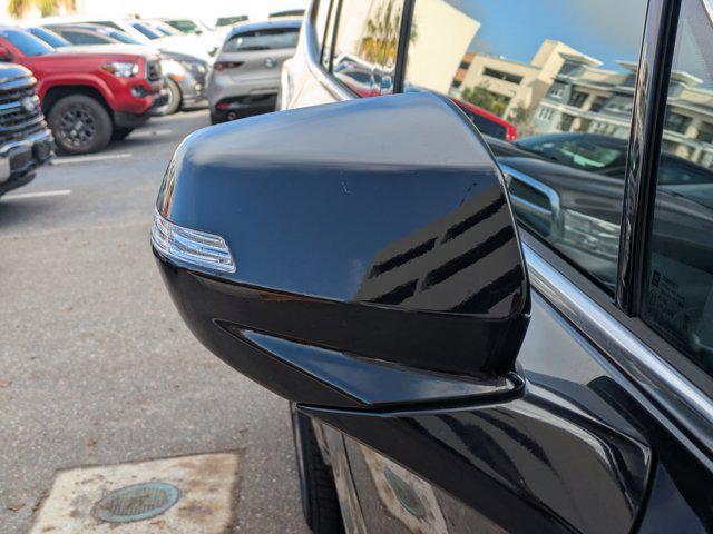 used 2025 Cadillac XT6 car, priced at $41,594