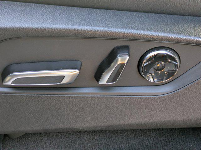 used 2024 Acura MDX car, priced at $41,694