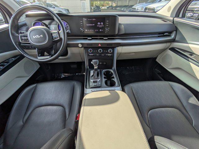 used 2024 Kia Carnival car, priced at $26,894