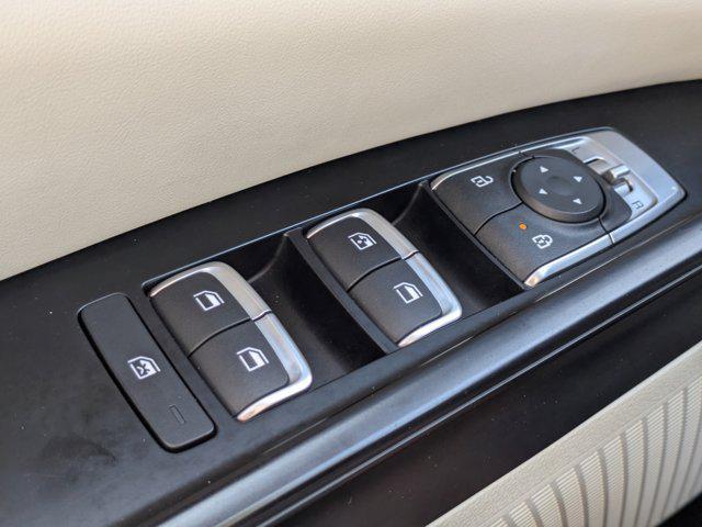 used 2024 Kia Carnival car, priced at $26,894