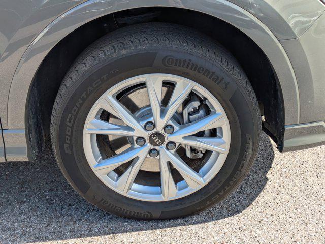 used 2025 Audi Q3 car, priced at $27,094