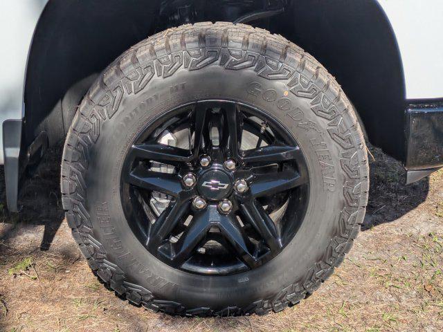 used 2025 Chevrolet Silverado 1500 car, priced at $44,794