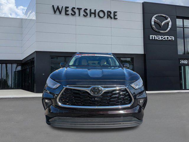 used 2020 Toyota Highlander car, priced at $28,494